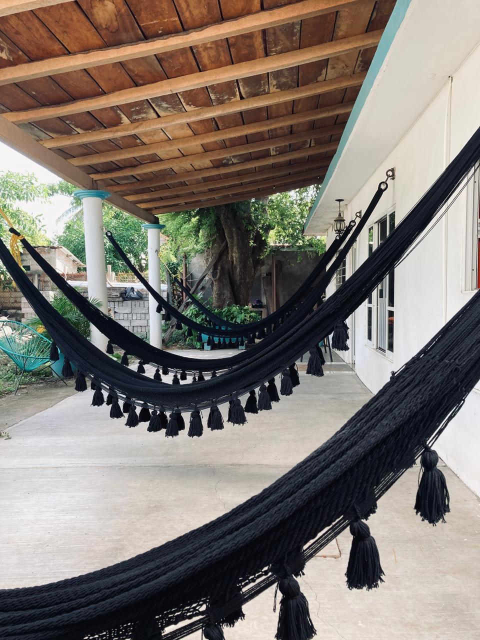 Instalación Integral de Hamacas en Terraza Guixhe